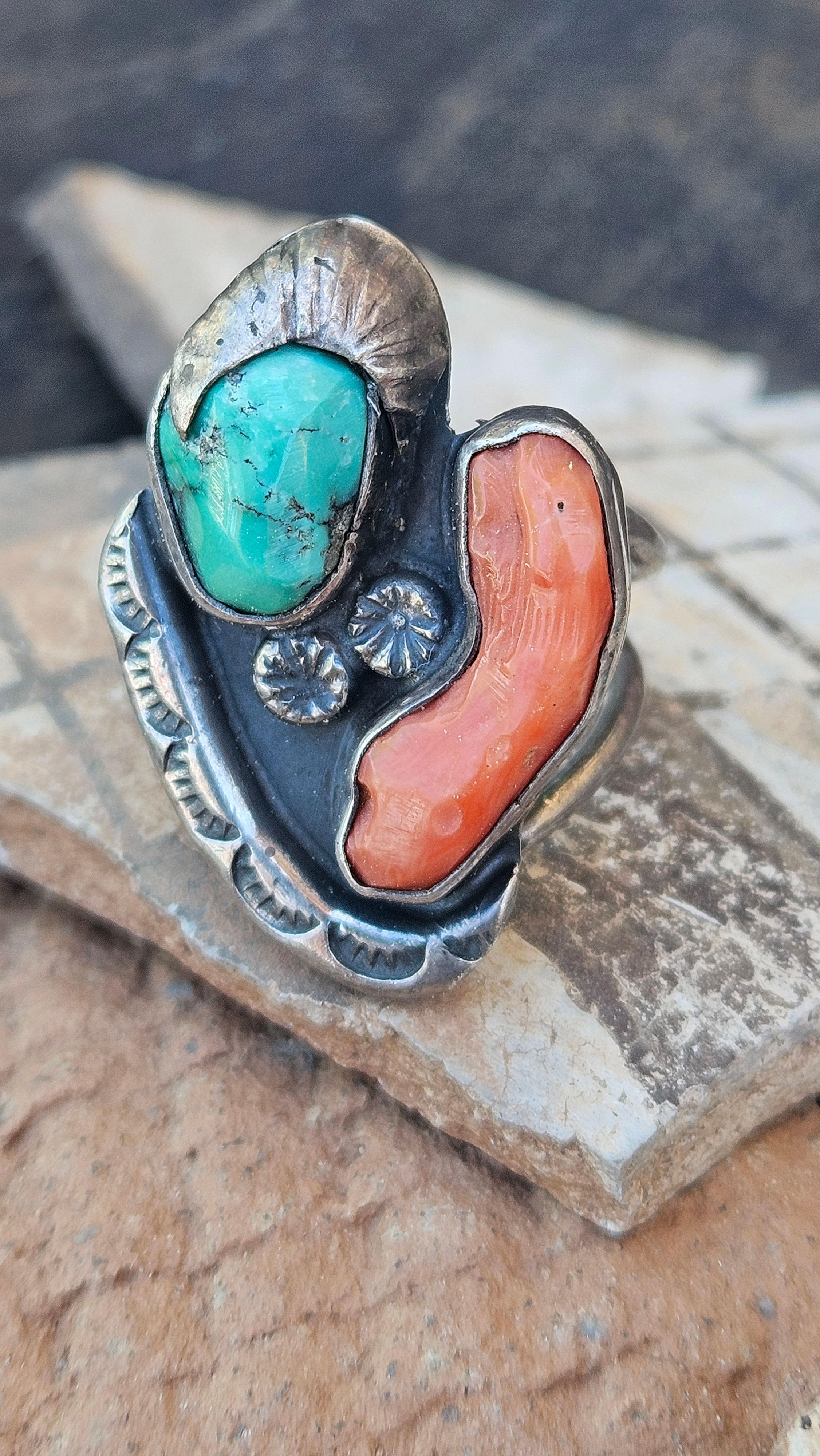 Fire and Water VINTAGE NAVAJO Ring