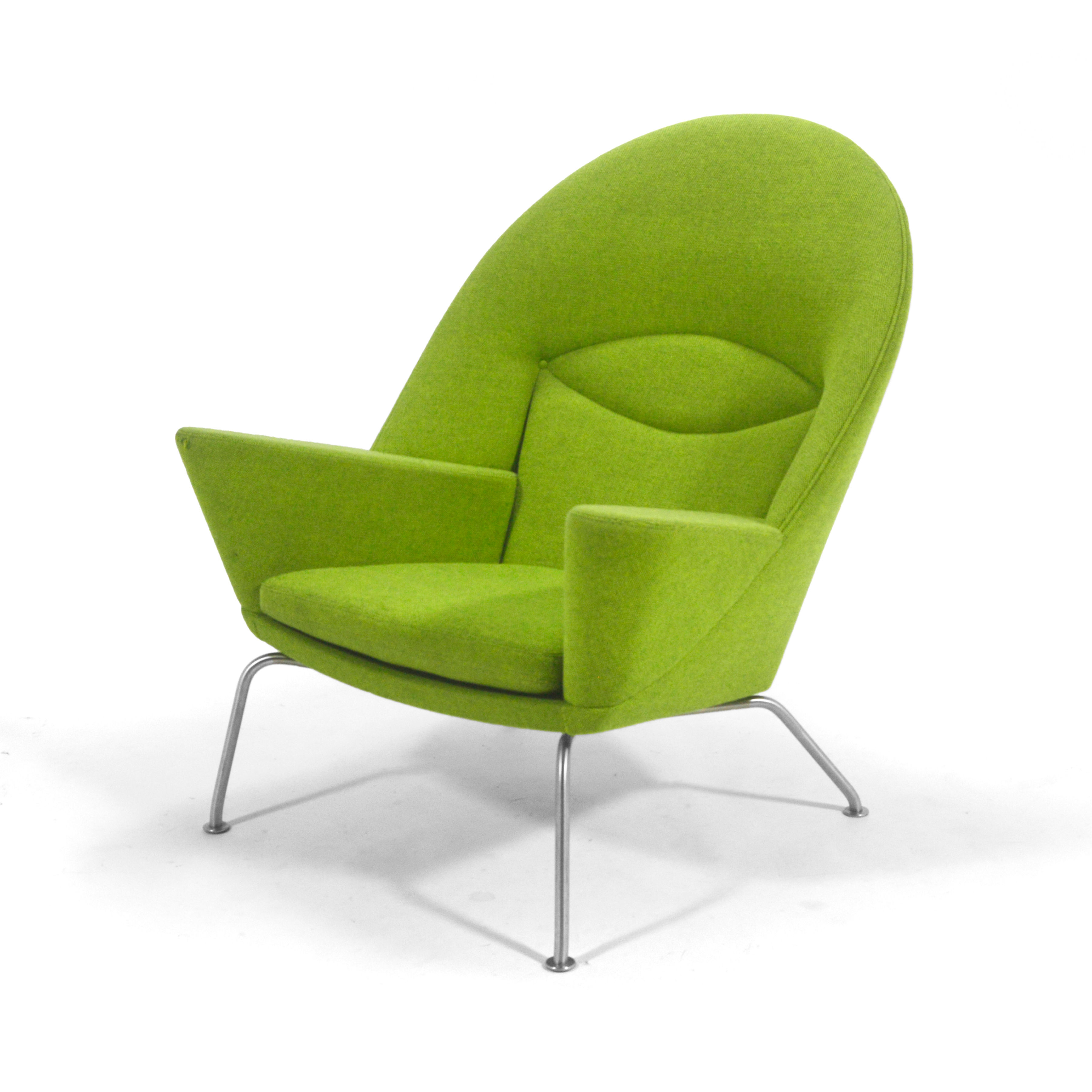 Hans Wegner Oculus Lounge Chair