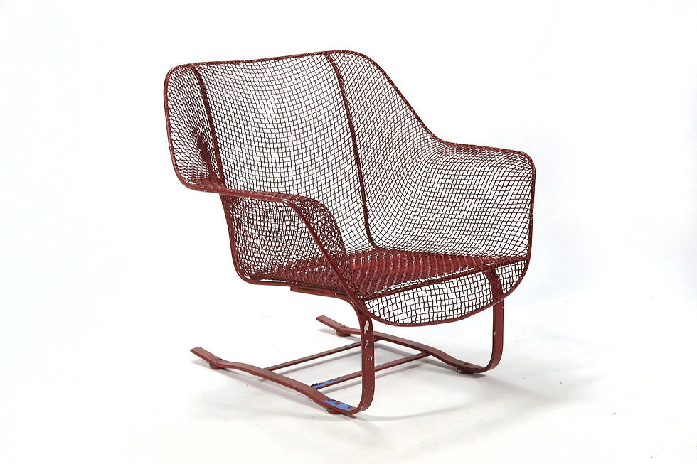 Woodard Sculptura Large Cantilevered Lounge Chair