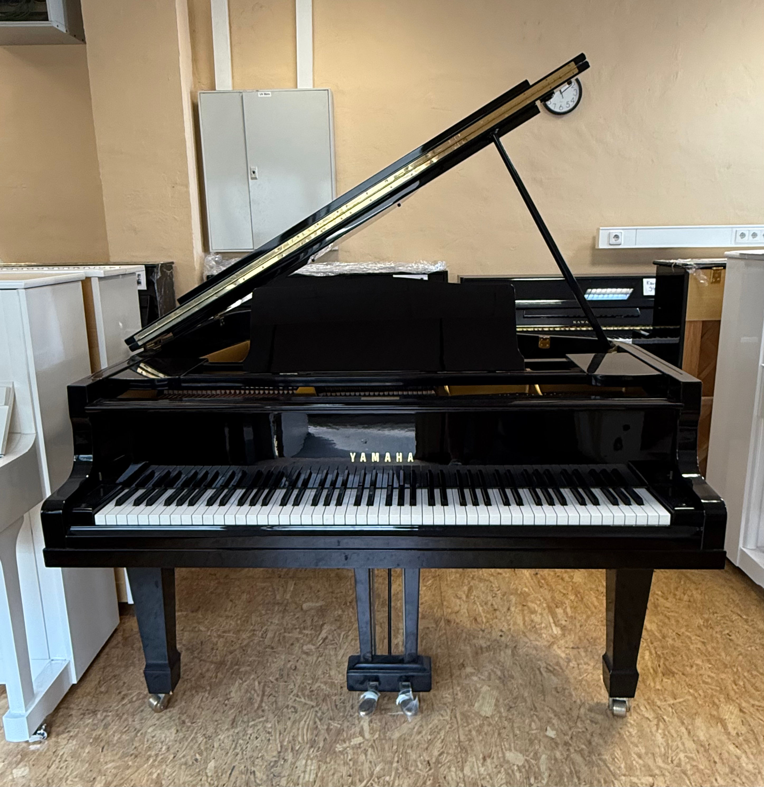 Yamaha G2 