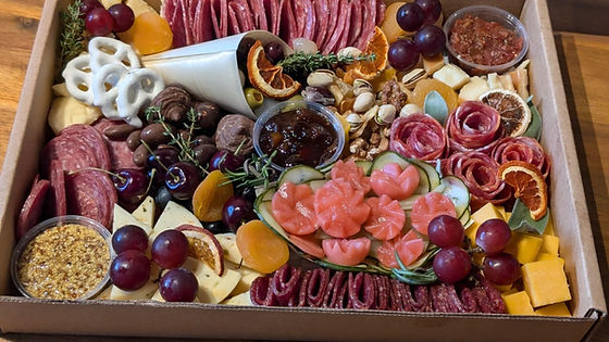 Party Box (Med 8+pp)