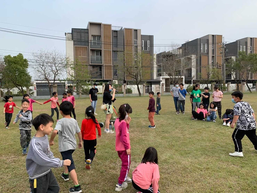 岡山國小灣裡分校英語班學童辦理冬令營活動