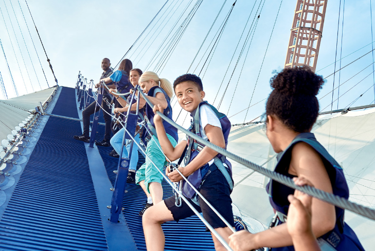 RR357 - Climb the O2 for 2 people