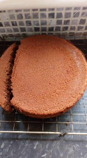 Mary Berry's Heavenly Chocolate Cake 16/05/20