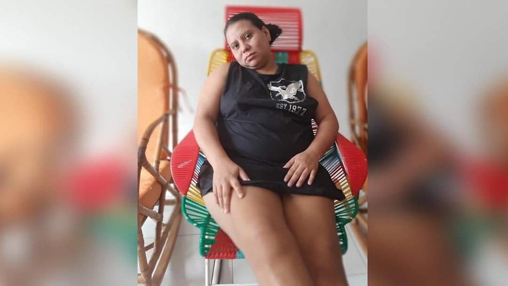 enfermera vacunada no mueve las piernas, playamar stereo