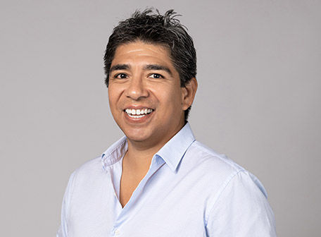 staff-dr-diego-marquez.jpg