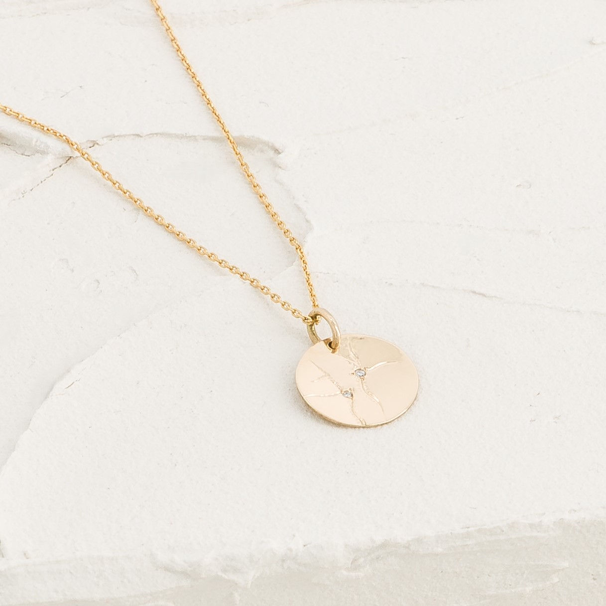 Médaille Eclair et diamants