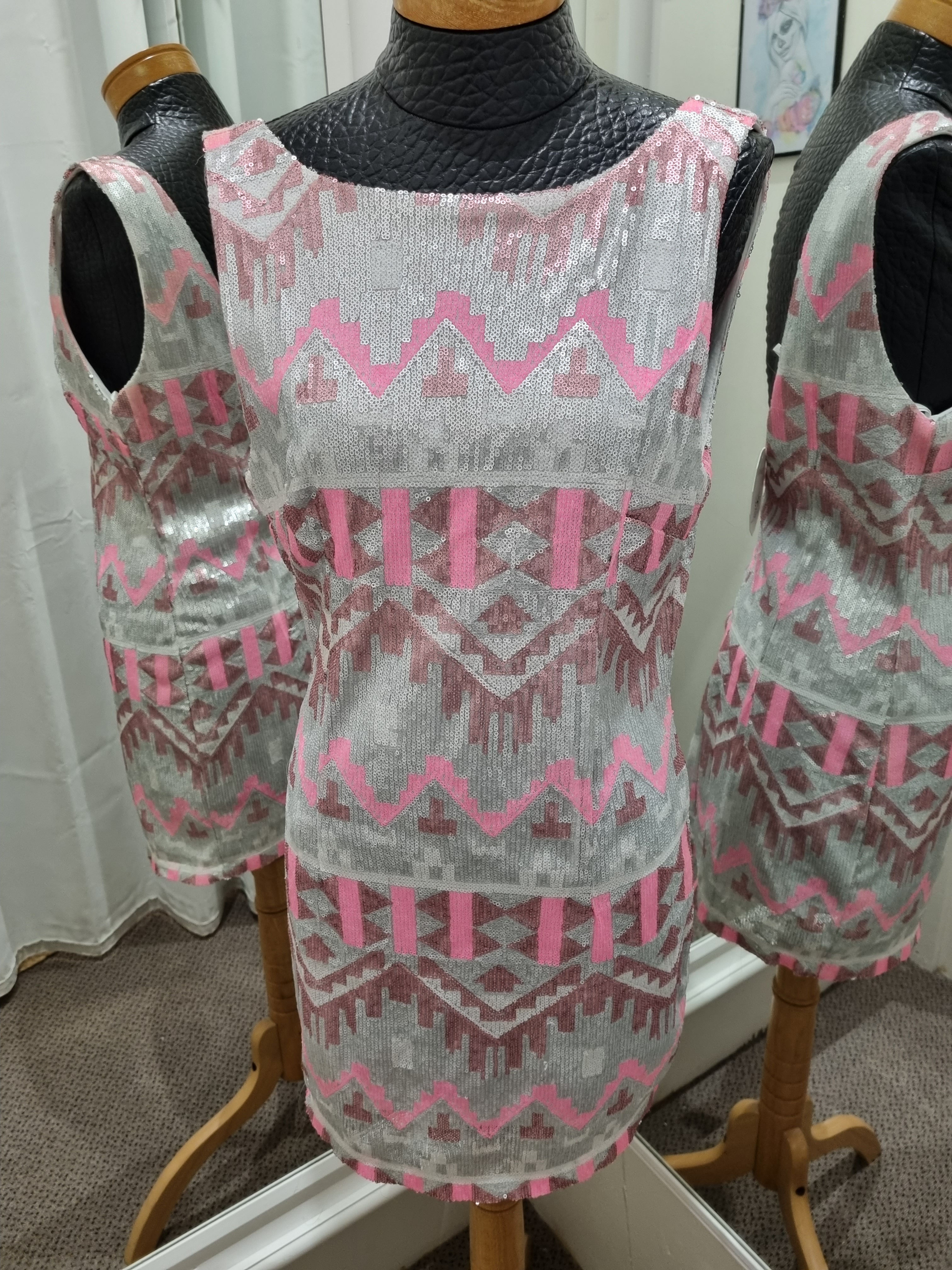 NEW Fame & Partners Dress Size 10