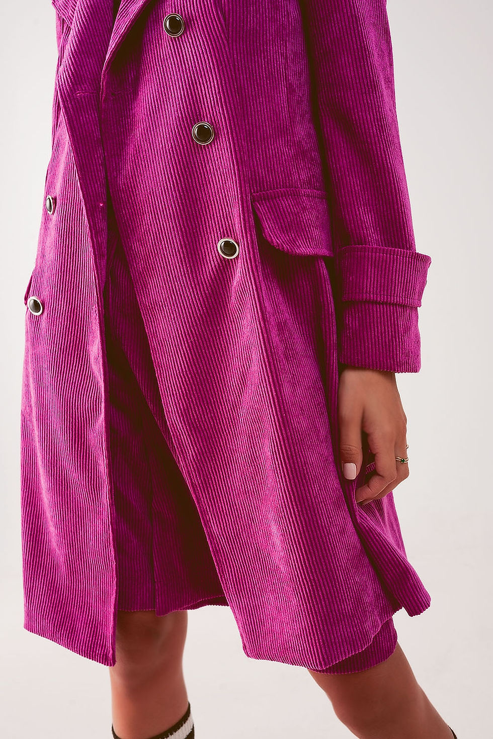 Miniatyrbilde: Longline Blazer With Vintage Buttons in Fuchsia Cord