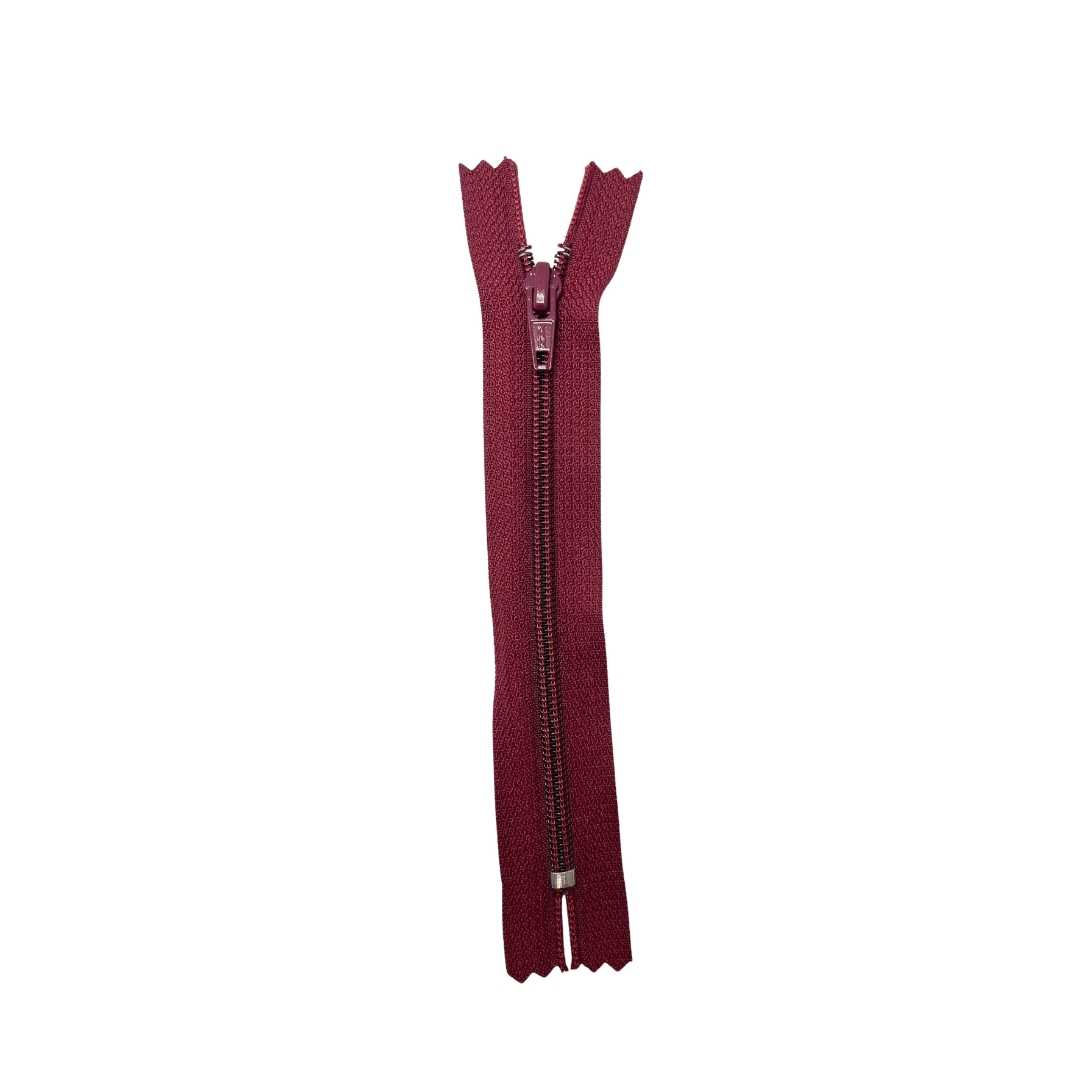 ZIPPER 8" VINO 273 YKK CFC-452 POLIESTER