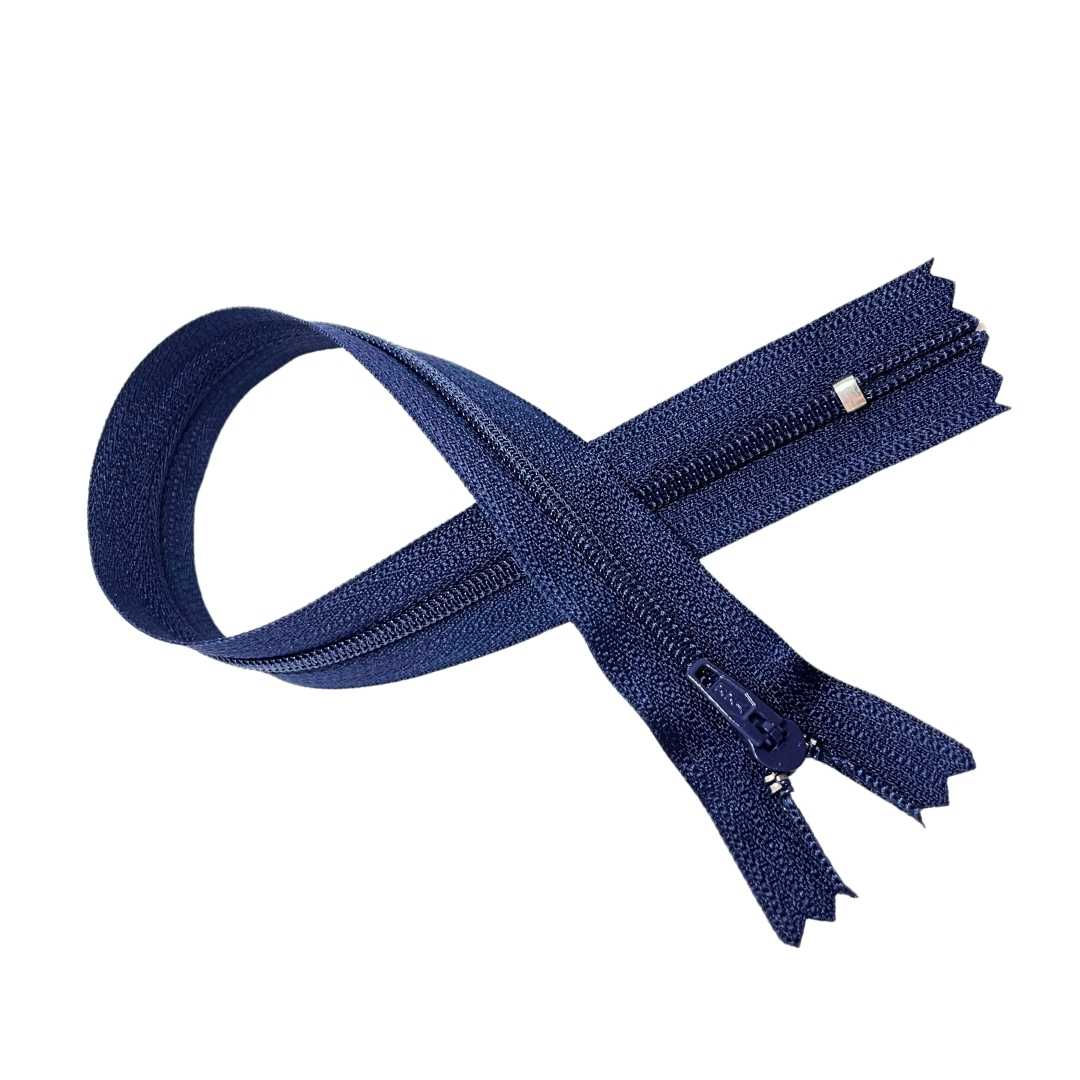 ZIPPER 22" AZUL OSC 058 YKK CFC-32 POLIESTER