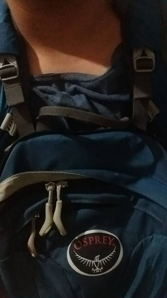 Clips de sujeción para llevar la daypack al frente