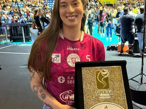 “Fiquei branca na hora”, diz Jaqueline Schmitz sobre surpresa em Saudades após prêmio na Superliga