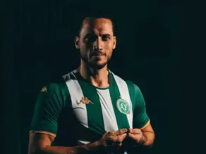 Chapecoense lança nova camisa em homenagem ao Atlético Nacional