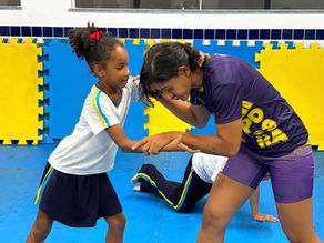 Wrestling e inglês para meninas: ONG passa por expansão e impactará cerca de 500 beneficiárias