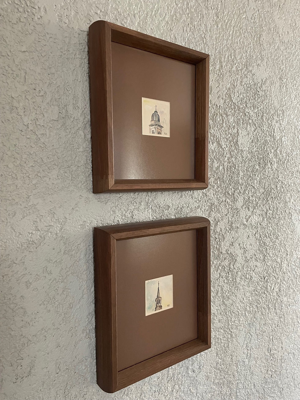 Miniatura: Composição de pinturas originais em aquarela com moldura de madeira.