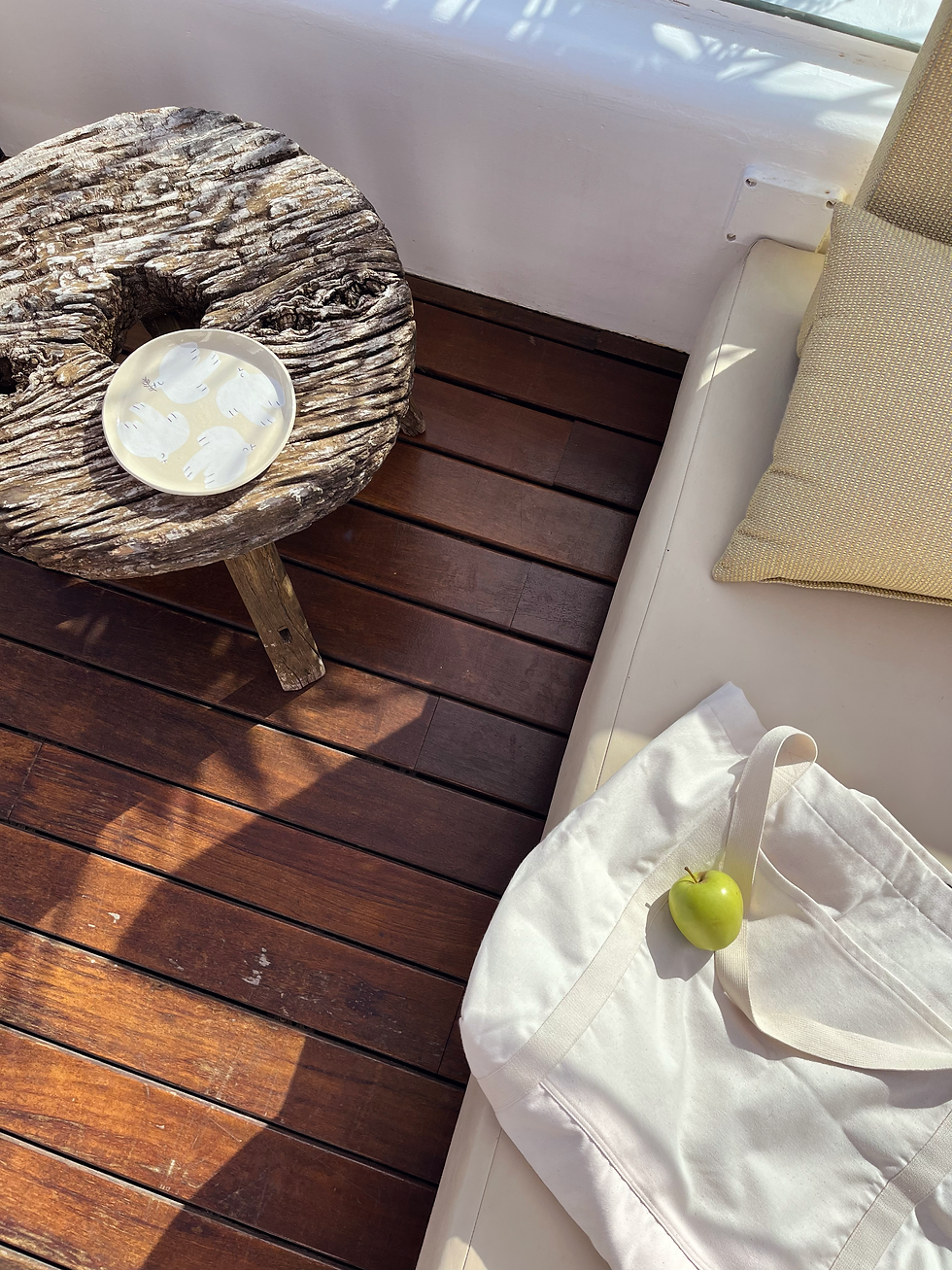 Miniatura: Malovaný talíř - bílí ptáci