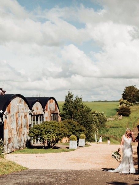 Rosie and matt - Cripps stone barn - cotswolds wedding photographer