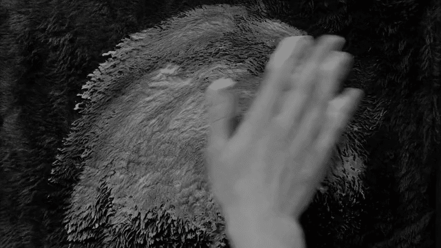 mirror needs a shave-low.gif