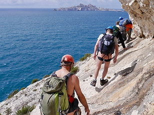 Rando-nue escalade dans les Calanques