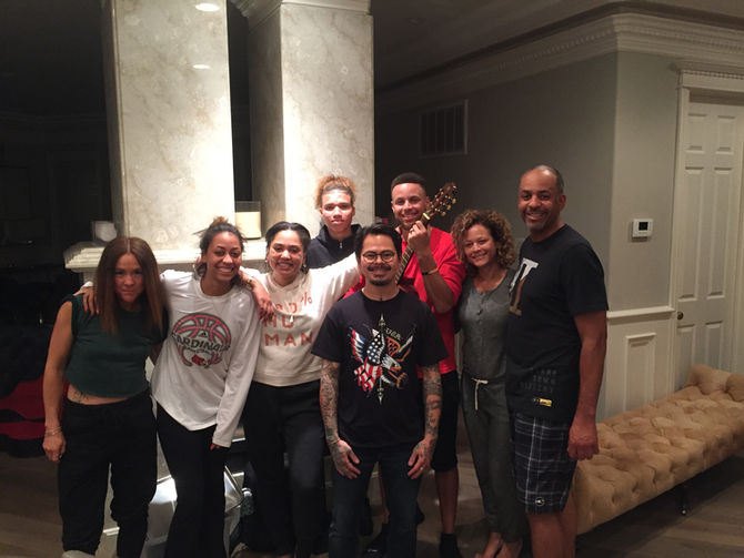 An Evening with the Curry's