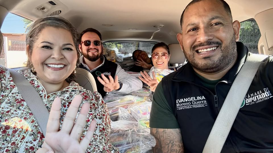 "Educación con Apoyo y Cercanía"