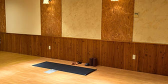 studio_interior8_edited.jpg