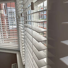Wood blinds side angle