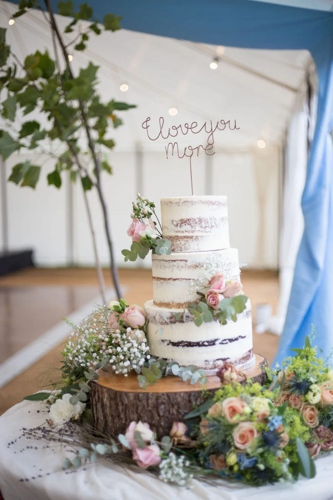 4-tier wedding cake