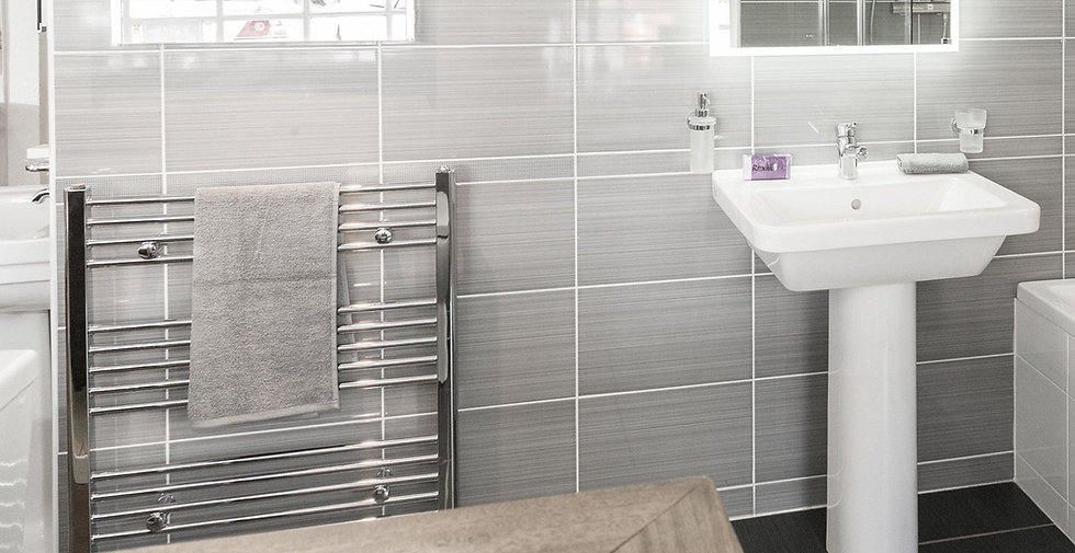 chrome towel rail and link.jpeg
