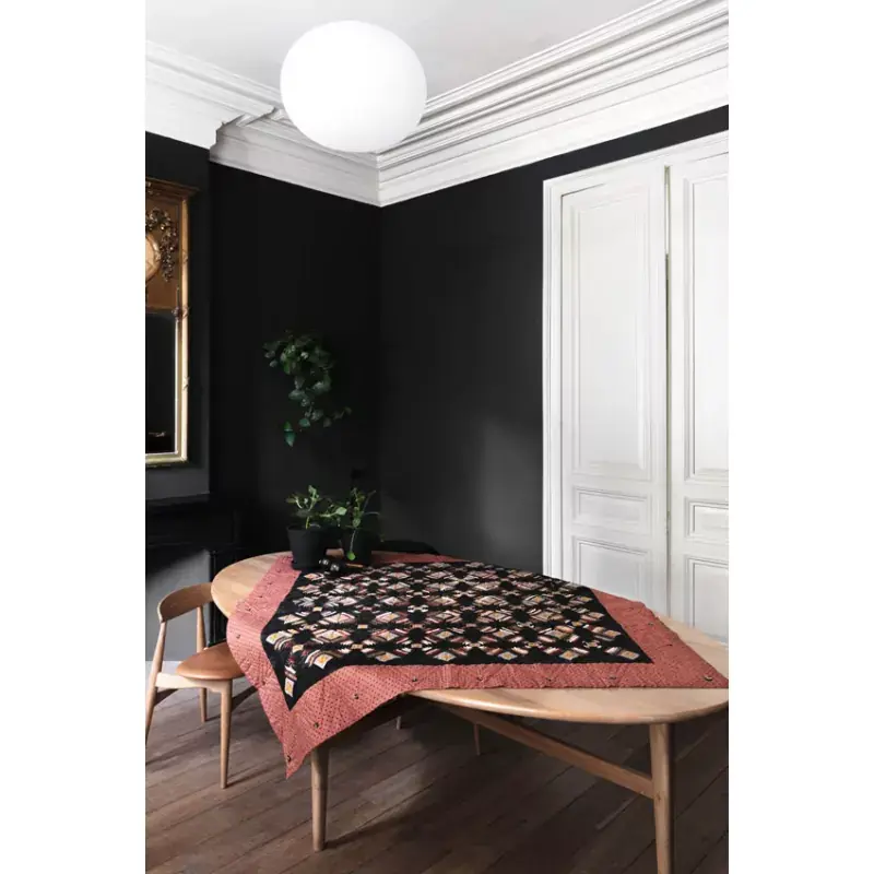 Miniature : Nappe noir et bordeaux