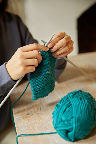 Miniature : Kit Tricot Mon écharpe préférée Mindful Making DMC