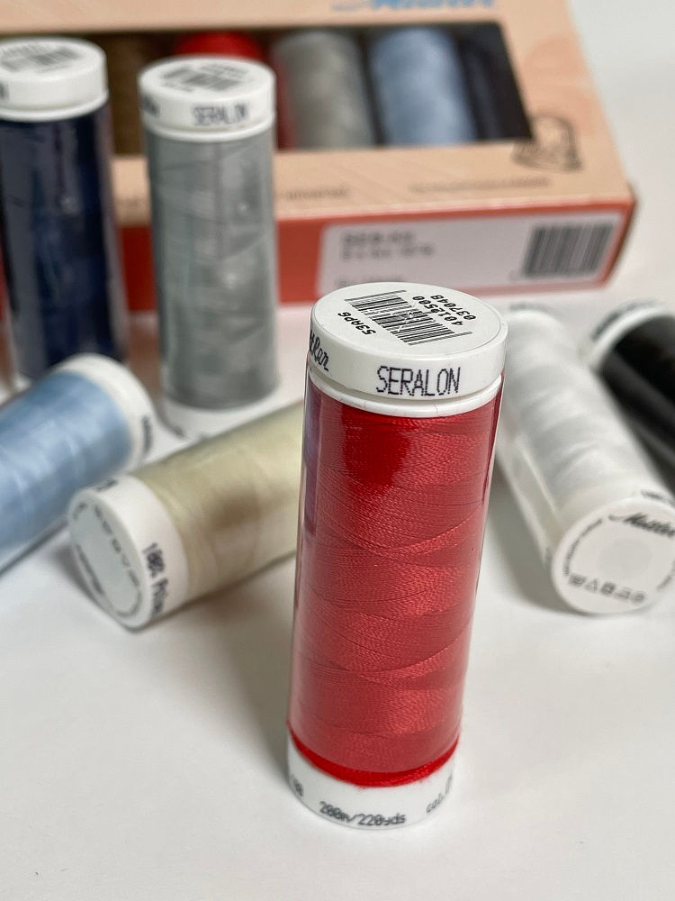 Miniature : Boîte de démarrage fils à coudre Seralon Amann Mettler