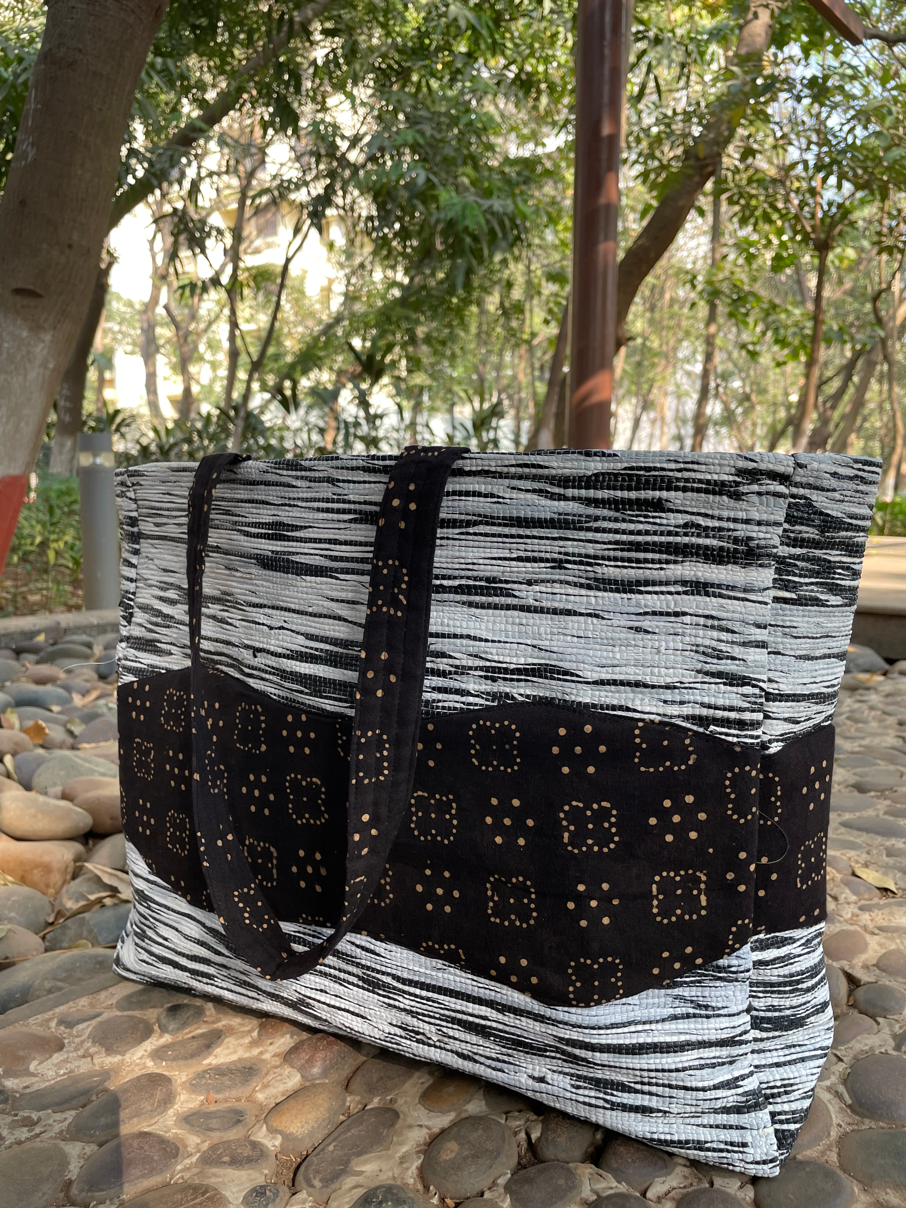 Sustainable Black and White Patterned Tote Bag - Durable Plarn, Spacious 14x15 I