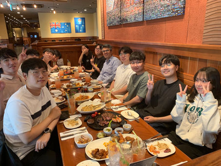 송하민 연구원 졸업 및 취업 기념 회식