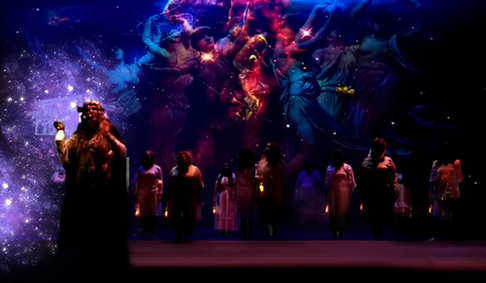 Axel on stage at the Wyong Art House, with the Gosford and Wyong Community Choirs.