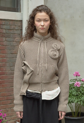 OPEN YY / APPLIQUE KNIT ZIPUP JACKET / KHAKI | THE FOUR-EYED SHOP
