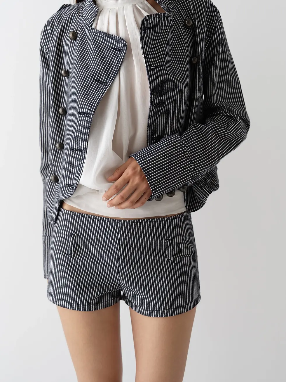 Thumbnail: GIMAGUAS / LONDON SHORT / BLUE WHITE