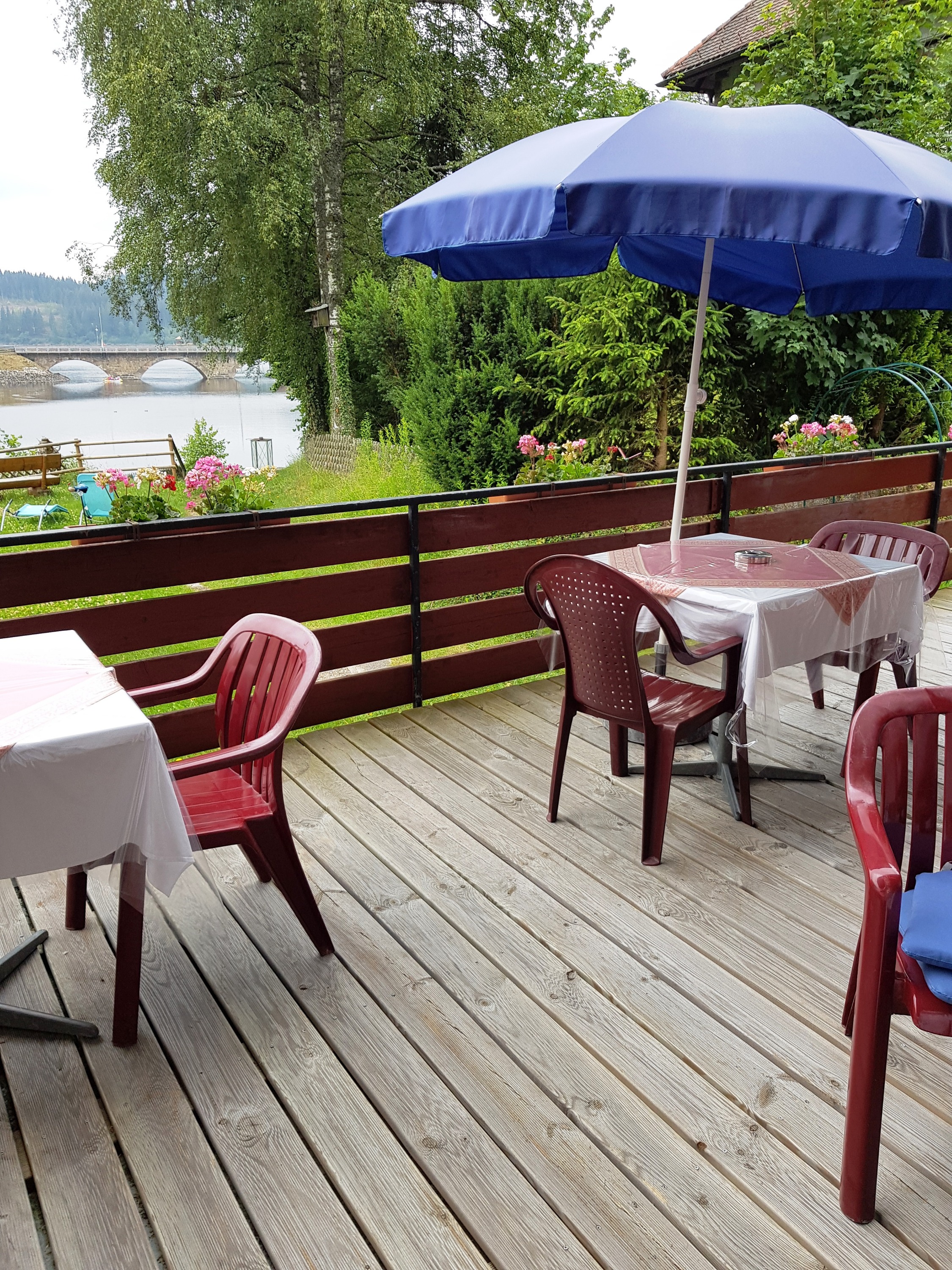 Gaststätte Und Pension Zur Schönen Aussicht Schluchsee - Pension am See | Hotel Group AG