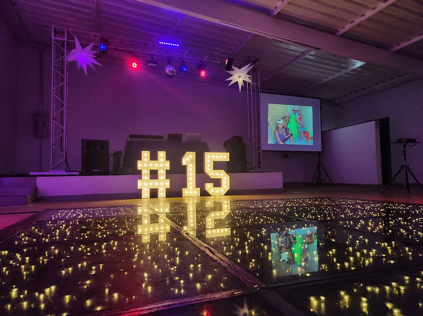 Letreiro #15 e pista de led 