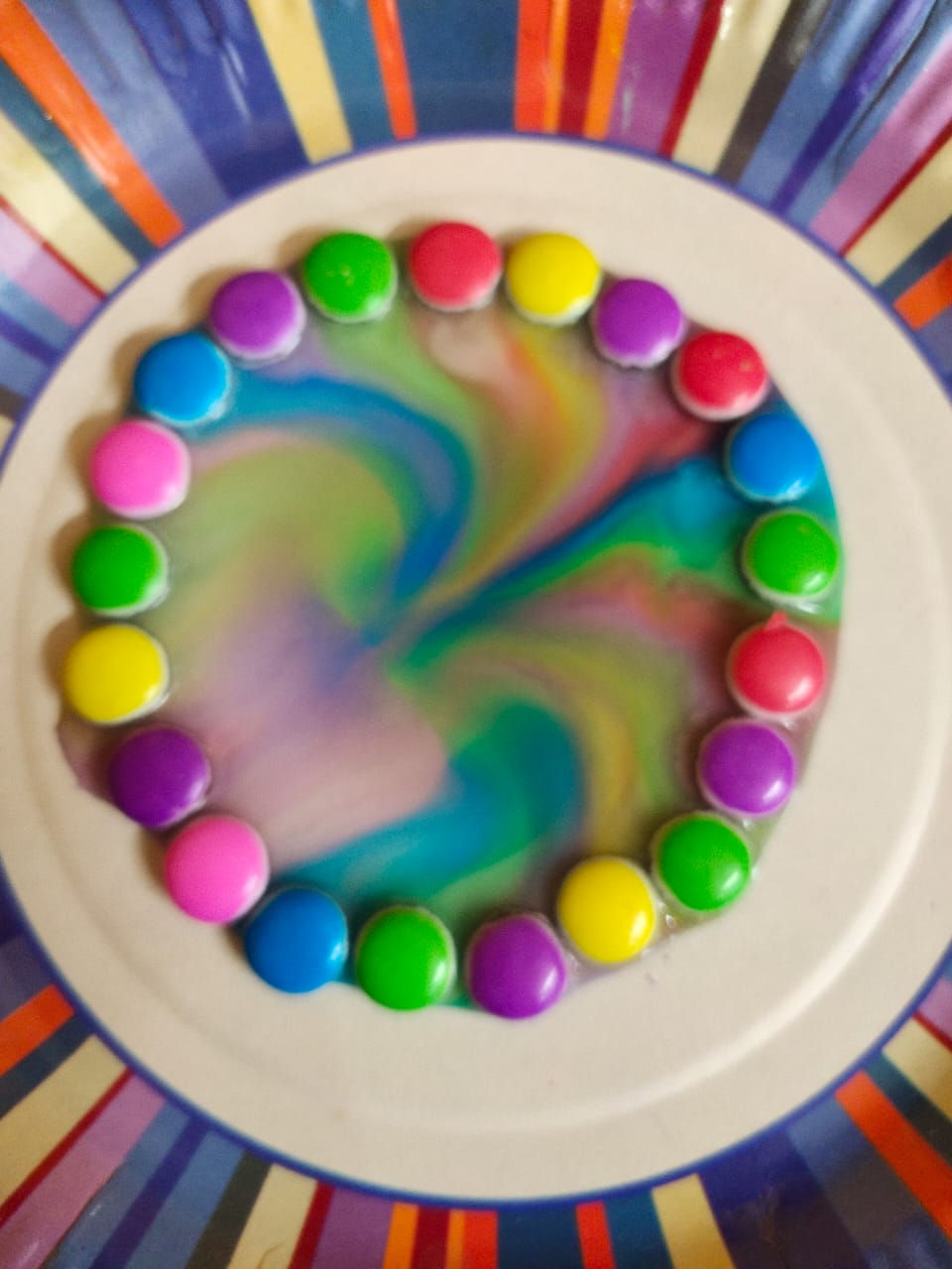 Super Simple Science - Gems Experiment