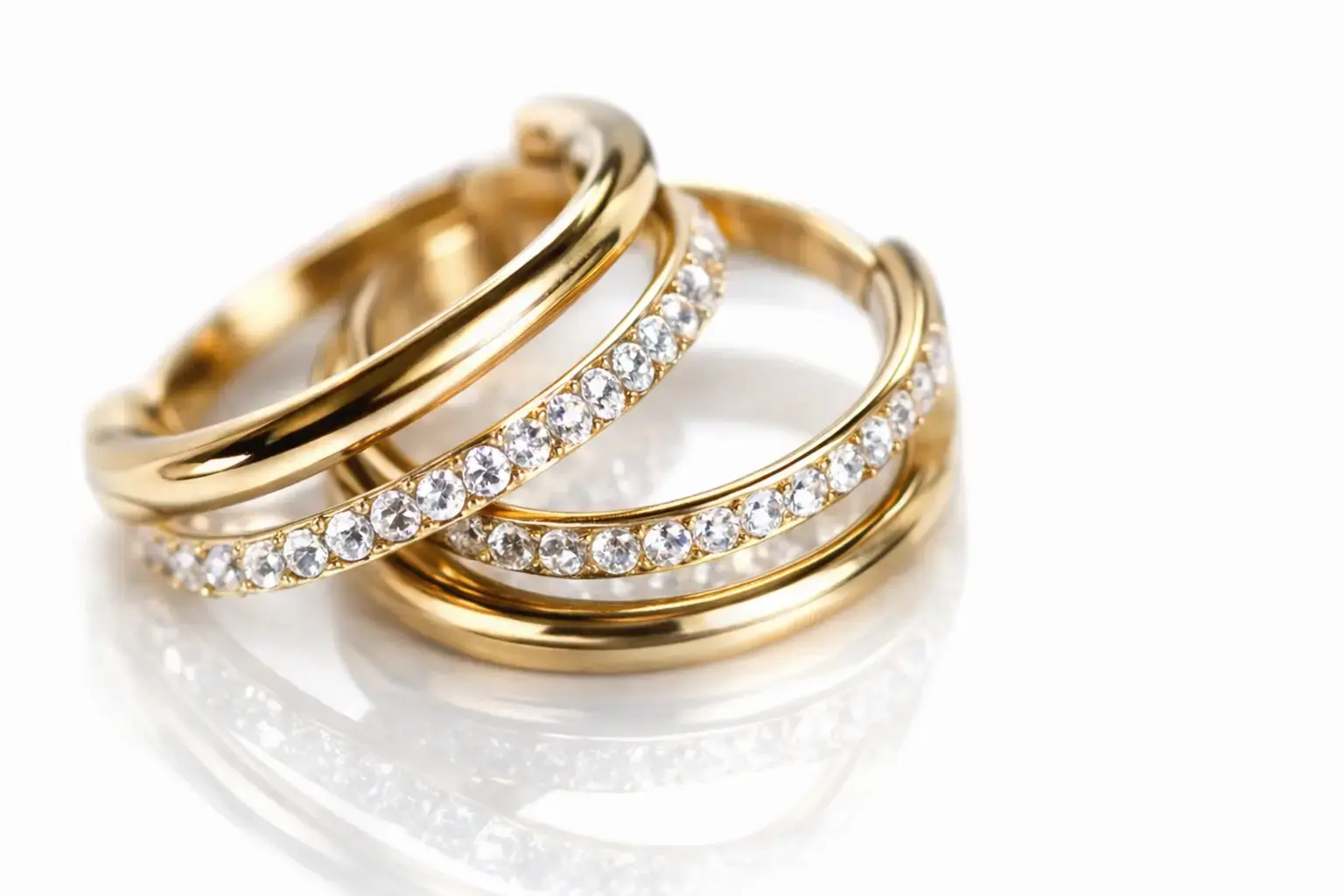 Piercing anneau clicler acier or 8 mm double anneau strass sertis