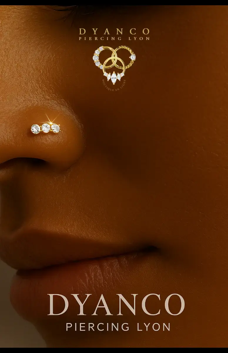 Piercing nez en titane dore serti 3 cristaux blanc