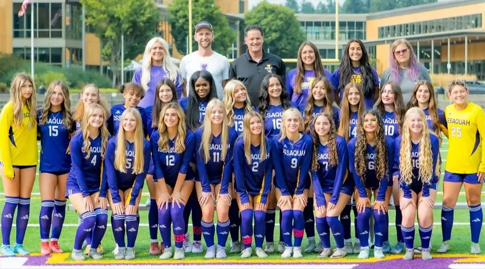 2025-issaquah-girls-team.webp