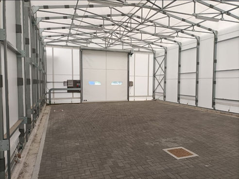 Portoni usati per capannoni in pvc