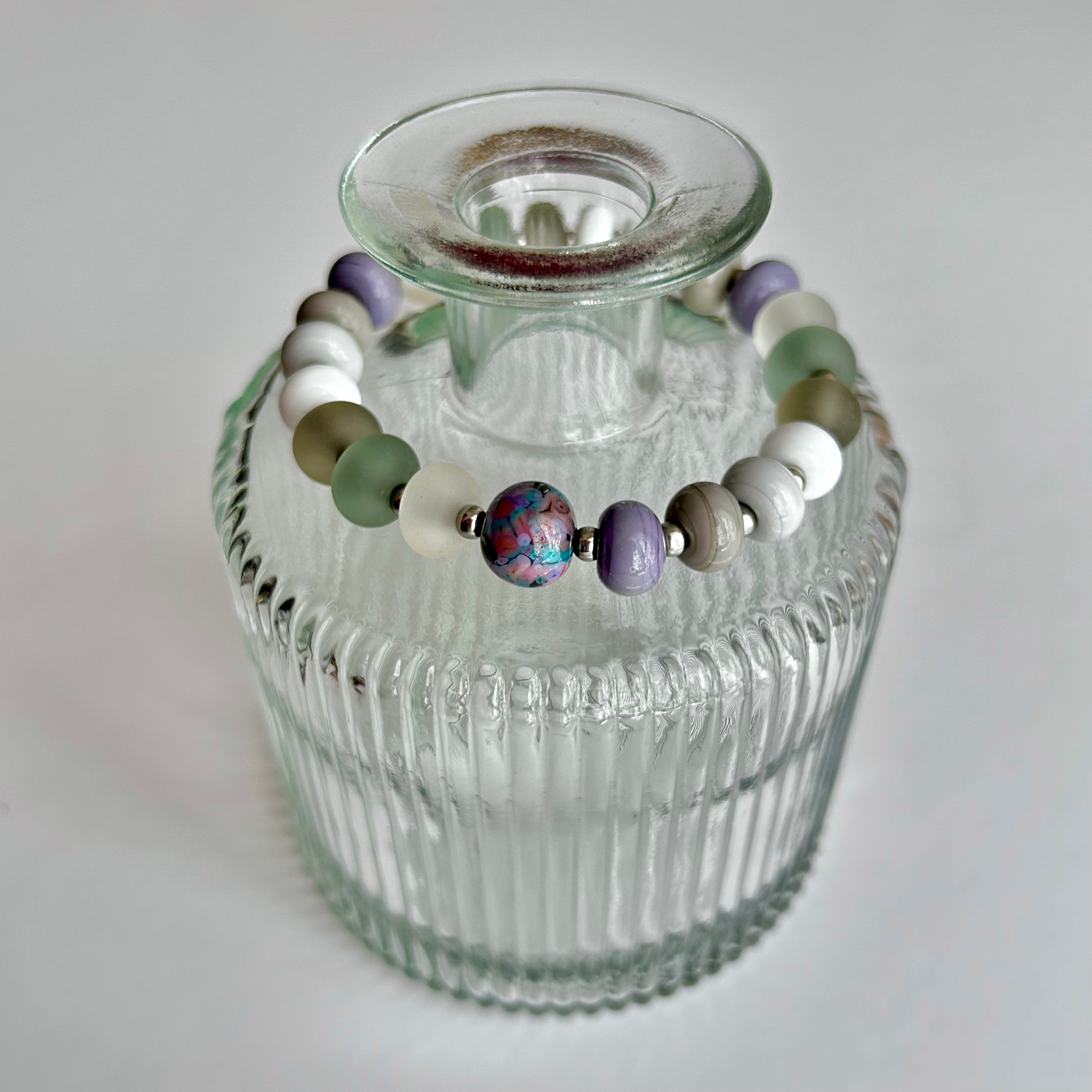 Neutral 006 M - Glass Bead Bracelet