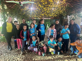 Crianças e jovens do Instituto Família Legal marcam presença na 14ª Feira Socioambiental de Bonito