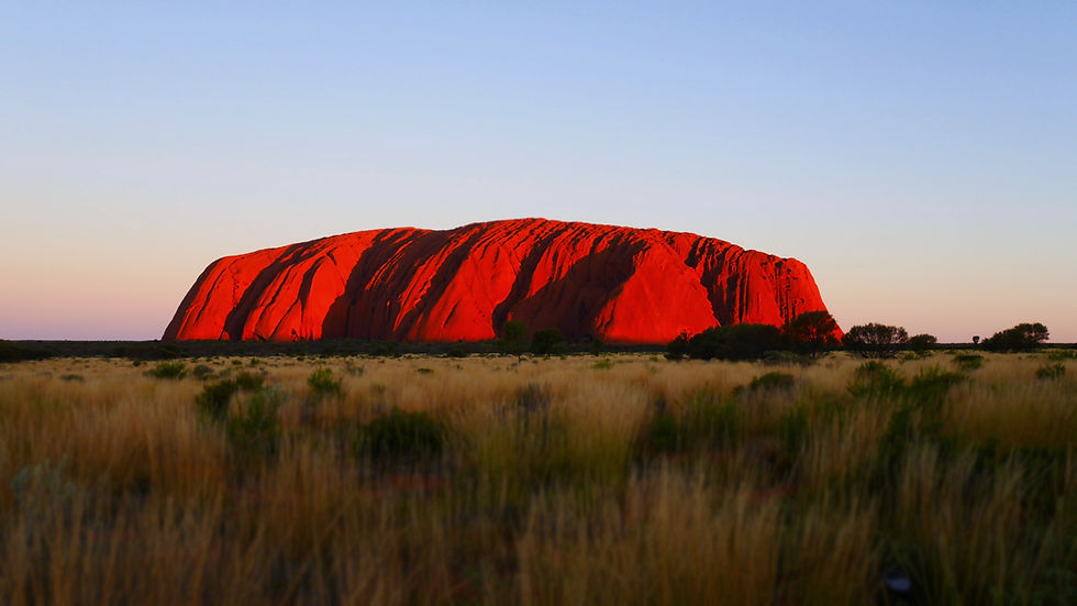 Uluru at sunset, Travel Guide Red Centre Australia