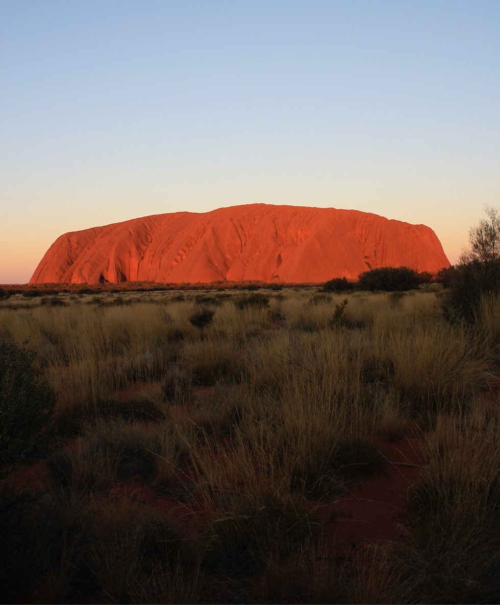Uluru at sunset, Travel Guide Red Centre and Top End Australia