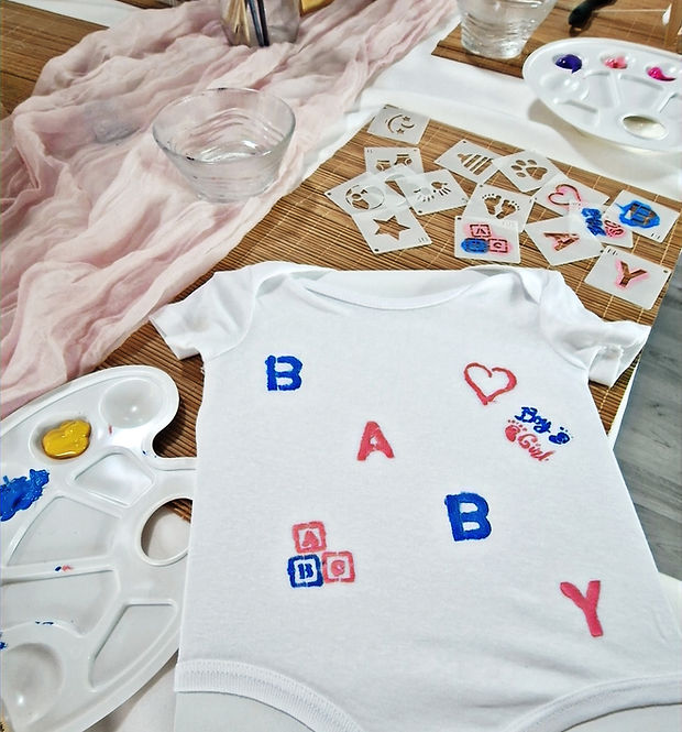 Atelier créatif de personnalisation de bodies pour bébé